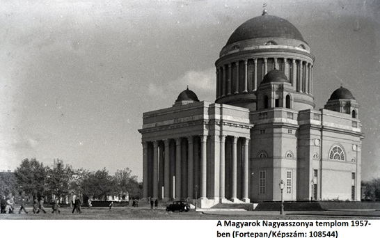 A Magyarok Nagyasszonya templom 1957-ben (Fortepan/Képszám: 108544)